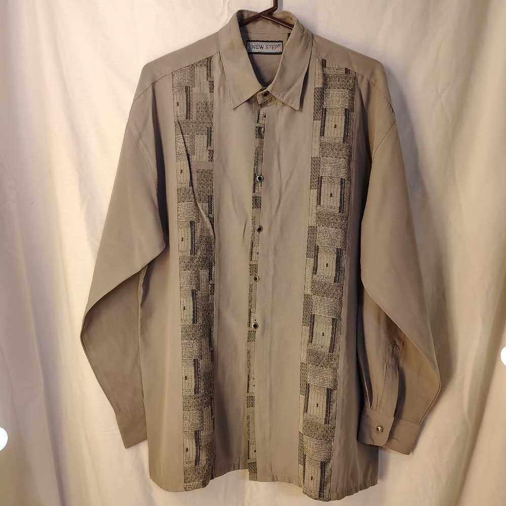 New Step Men's Tan Long Sleeve Shirt, Still New.VERY NICE